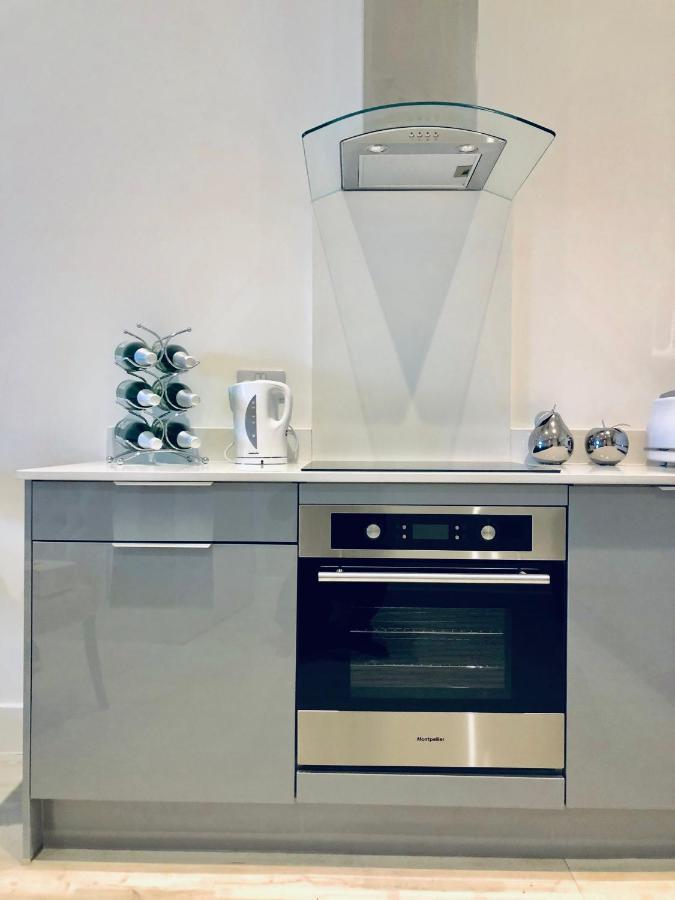 Snapos Luxury Serviced Apartment - Meridian House Bedford Exterior foto