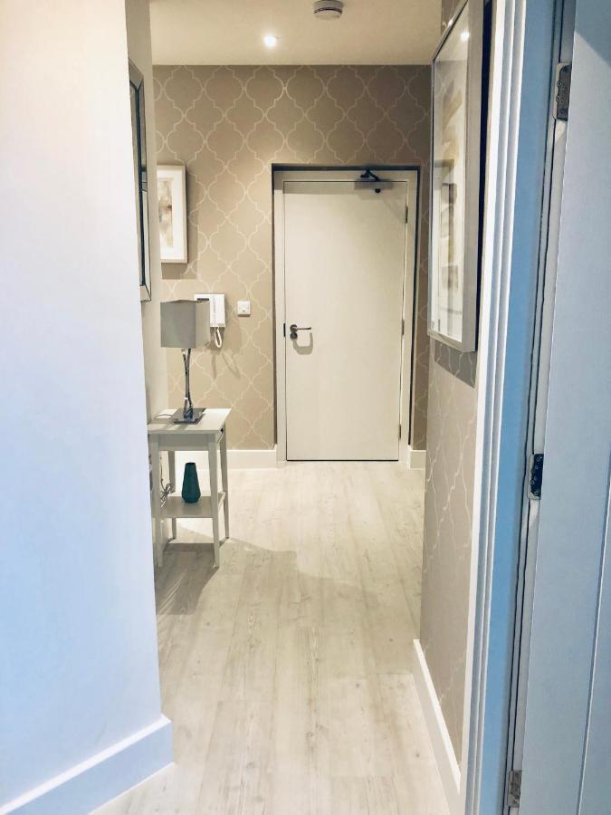 Snapos Luxury Serviced Apartment - Meridian House Bedford Exterior foto